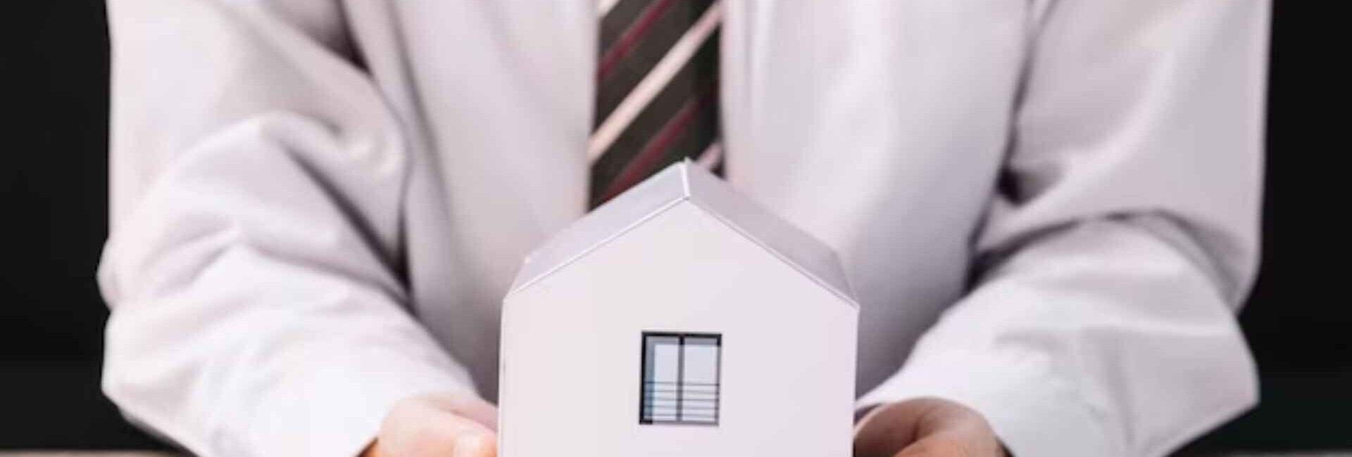 Abhishek Realtors - Property Broker in East of Kailash, New Delhi - Realtors in Delhi