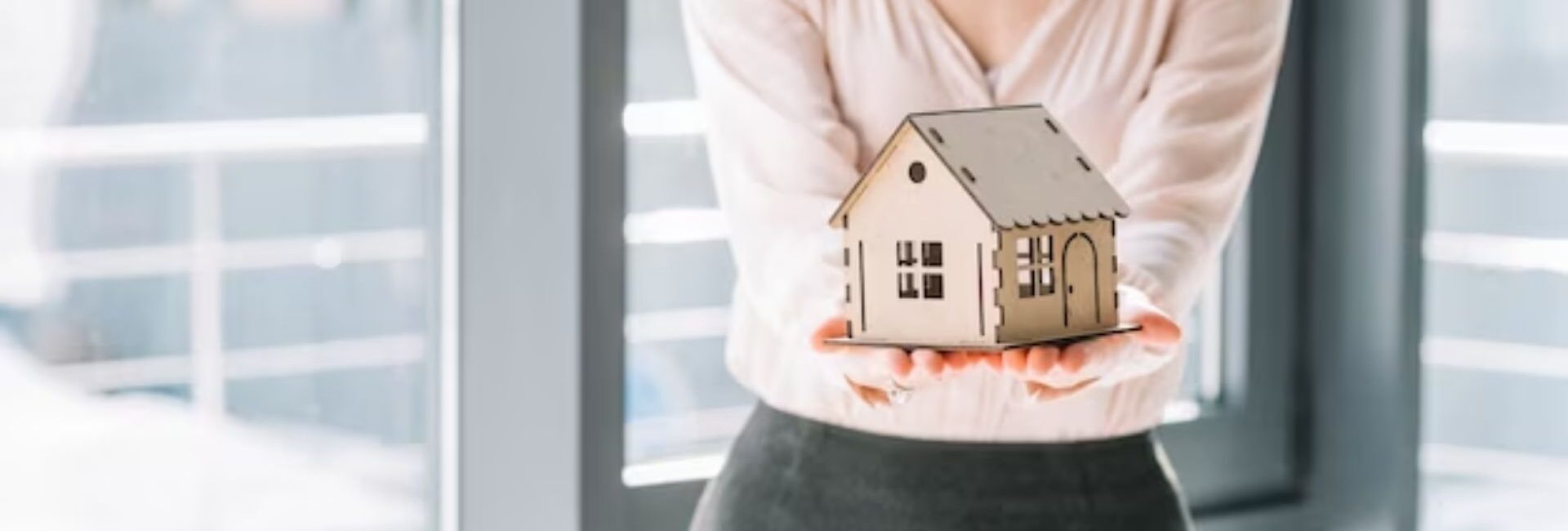 Ankur Properties - Real Estate Agent in Rani Bagh Delhi - To Let Service in Delhi