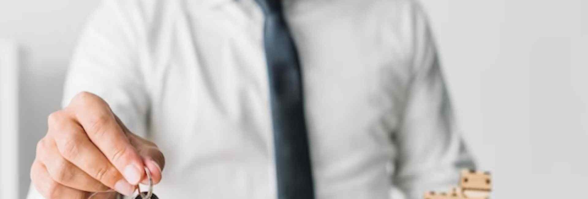 Chauhan Associate - Property Consultant in Karol Bagh Delhi - To - Let service in Delhi