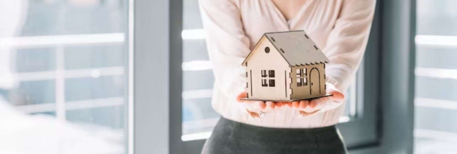 ID Associates - Property Broker in Pitampura, Delhi - Estate Agent in Delhi