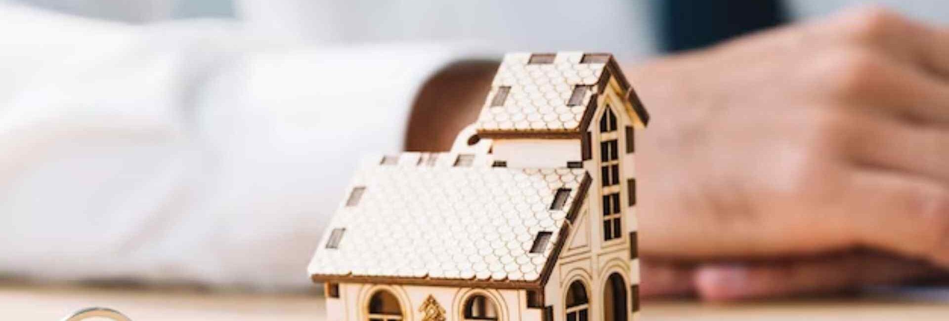 Indu Properties - Estate Agent for Commercial Rental in Karol Bagh Delhi - Property Dealer in Delhi