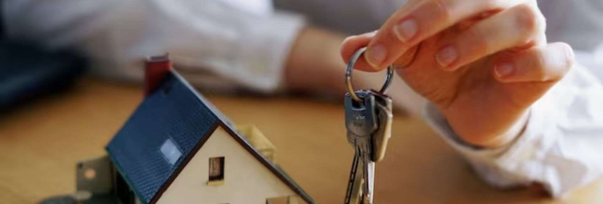 Jain Associates - Estate Agent Commercial Rental in Paschim Vihar, Delhi - Property dealer in Delhi