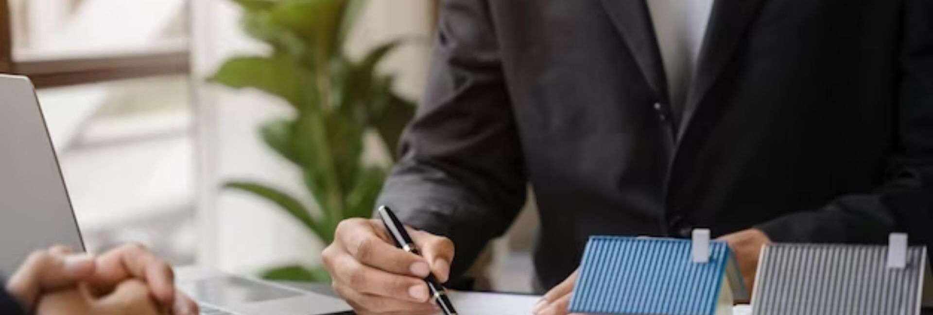Shri Balaji Properties Karam Pura - Estate Agent in Karam Pura, Delhi - To Let Service in Delhi