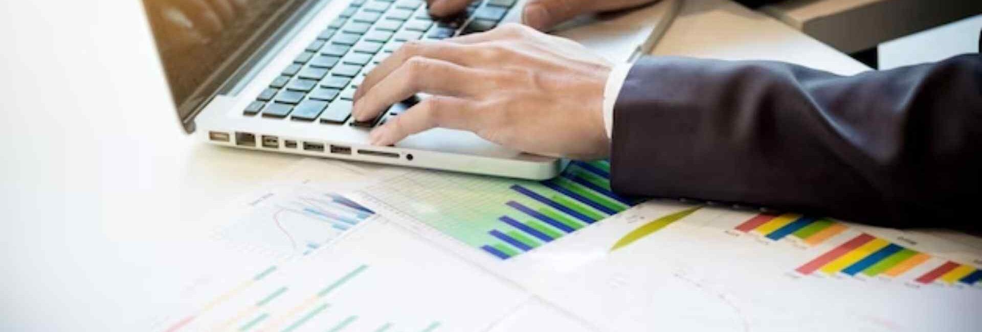 CA Vikas Kumar - Chartered Accountants in Laxmi Nagar, Delhi - Expert finances advice in Delhi