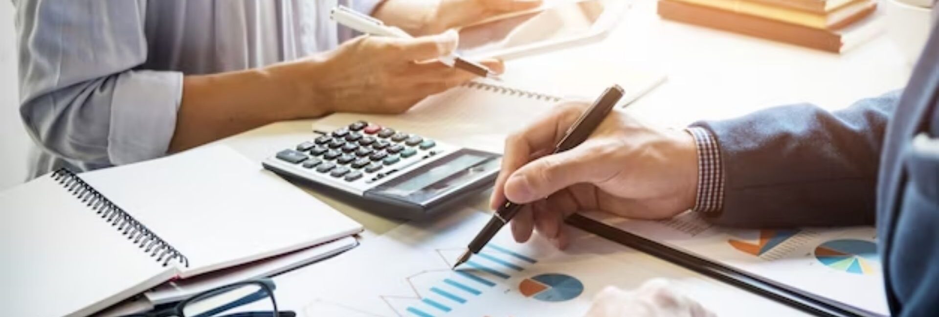 R Plaha and Associates - Chartered Accountants in Pitampura, Delhi - Expert finances advice in Delhi