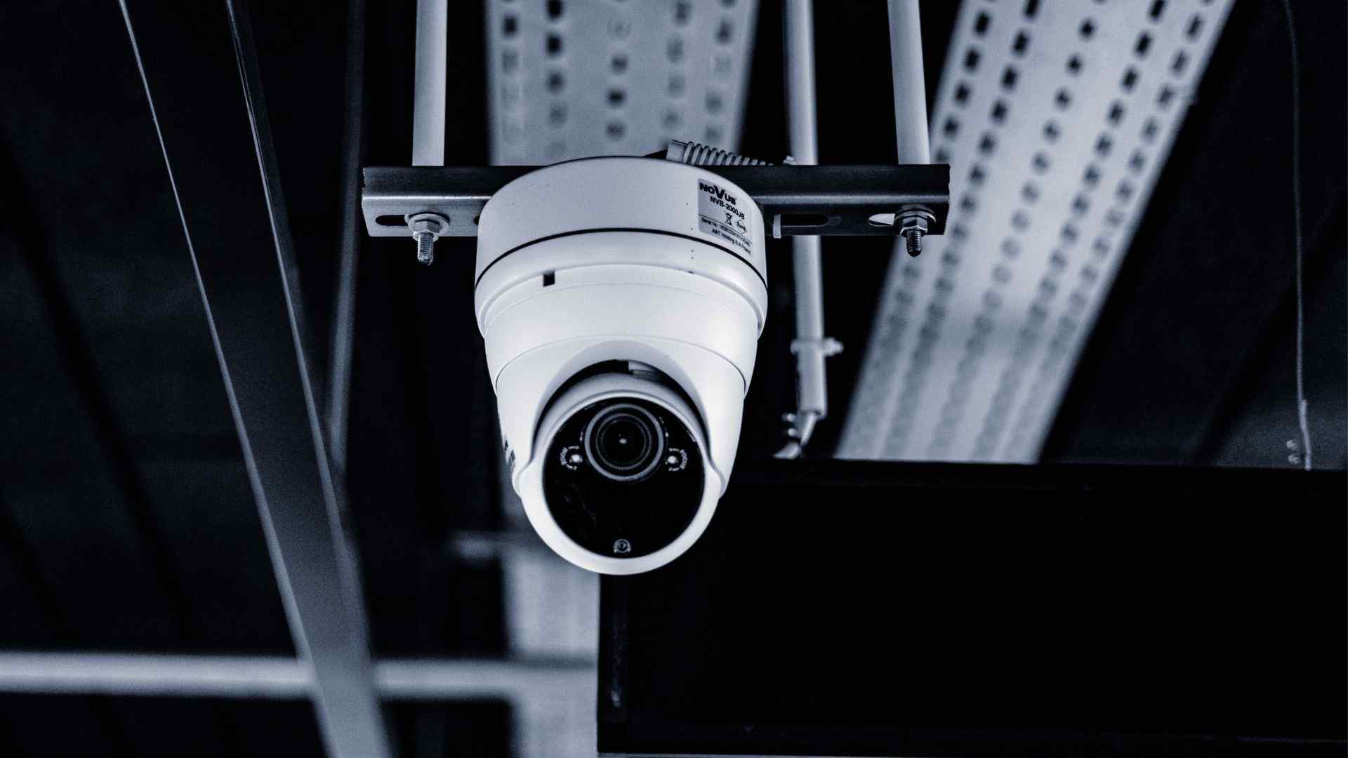 Cctv camera in nehru clearance place