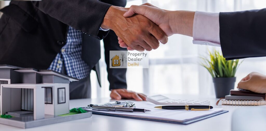 How-to-Navigate-the-Property-Market-During-Delhi-Peak-Season-Work-with-Trusted-Real-Estate-Agents