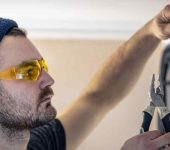 Aggarwal Electricals - Best Electricians in Paschim Vihar Delhi - Electrical Emergencies in Delhi