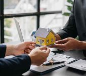 Harji Properties - Property Consultant in Karol Bagh Delhi - To-Let services in Delhi