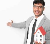 Uttam Associates - Real estate Agents in Gujranwala Town Delhi - To-Let services in Delhi
